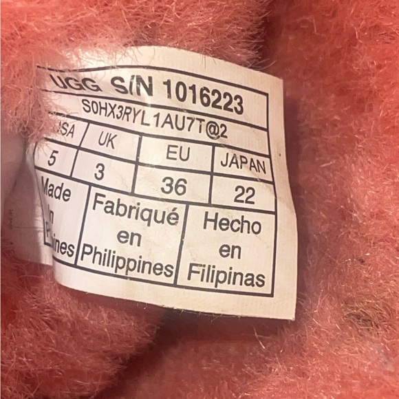 UGG Pink Classic Short II Boots - Picture 7 of 8